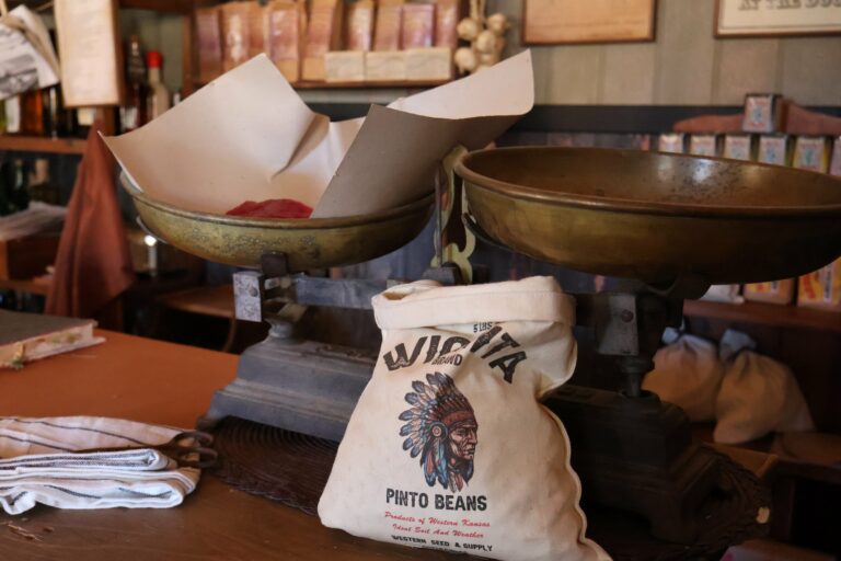 The Ultime Western – balance epicerie